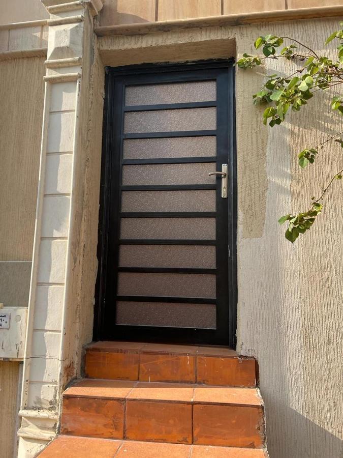 شقه عائليه بمدخل خاص Apartment *